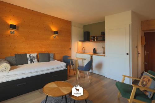 Les Angles Apartment | Le Petit Ours & Le Petit Cerf - Studios vue lac & montagnes
