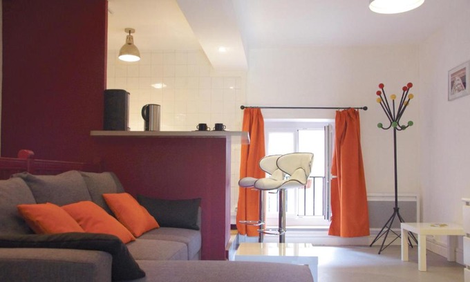 Autun Apartment | Le Petit St Lazare