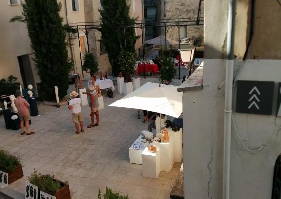 Malaucene Apartment | LE PETIT VENTOUX VILLAGE