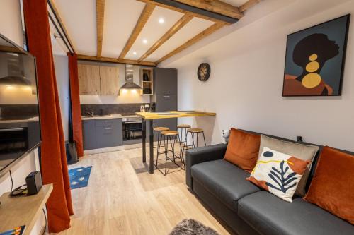 Formigueres Apartment | Le Repaire des Écureuils - Appt avec terrasse