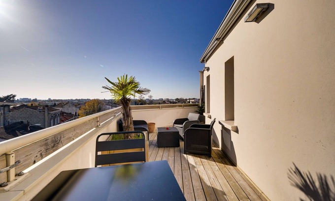 Bordeaux Apartment | Le Rooftop - A 10min de Bordeaux centre