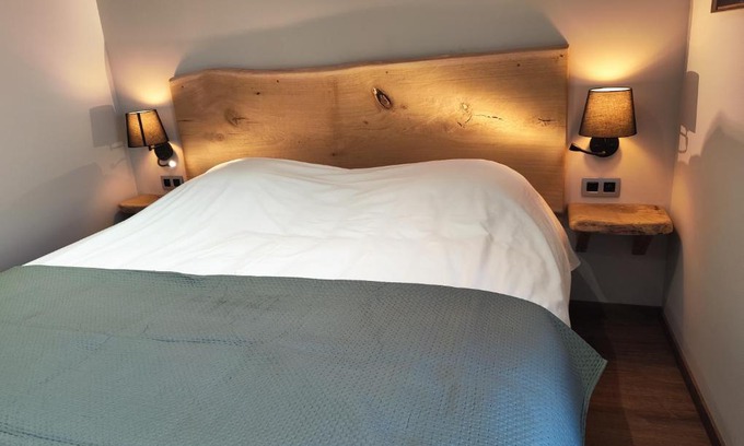 Ave et Auffe Hotel | Le Saint Michel