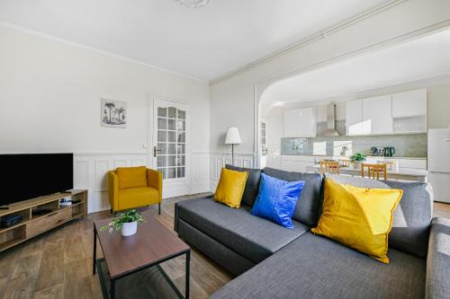 Abbesses Apartment | Le Stella - Centre-Ville - Proche Gare - Wifi
