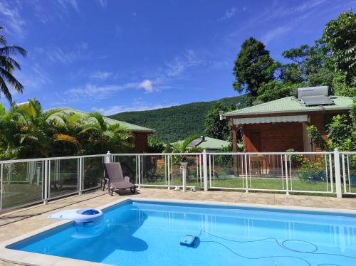 Pointe-Noire Ski Chalet | LE TRI HAUT DE BELLEVUE - Bungalow Colibri