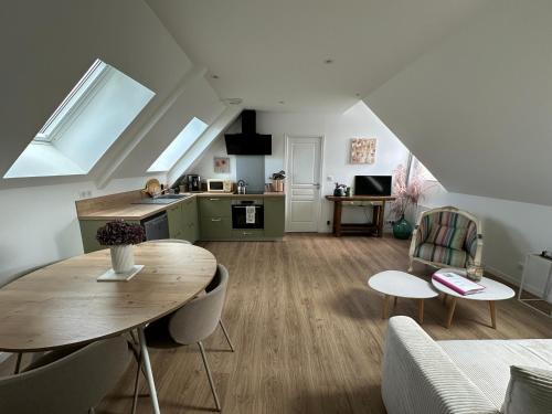 Granville Apartment | Le Valory