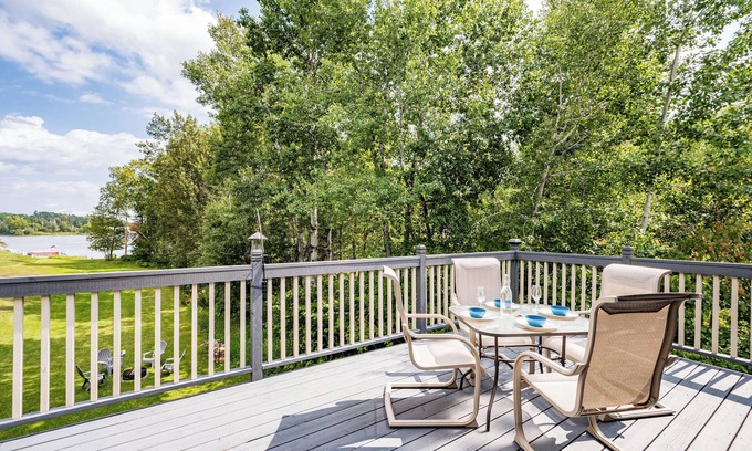 Duluth House | Leave it all behind when you stay in this charming Lakefront home on Fish Lake.