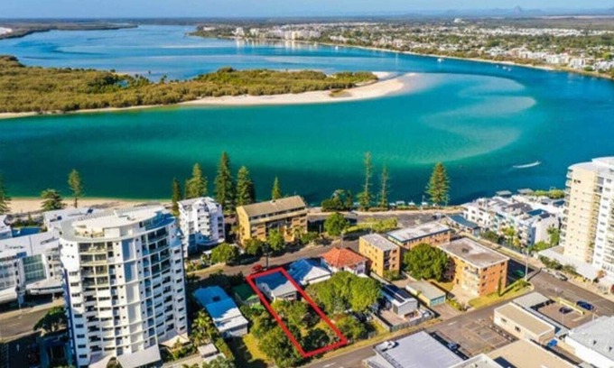 Caloundra House | Leeding Shores Summar