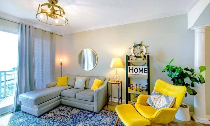 Gulfport Condo | Legacy II