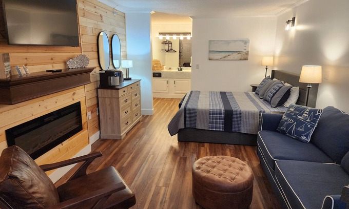 Bellaire Condo | Legend #205 - Newly Renovated Condo in the Heart of Shanty Creek Resort!