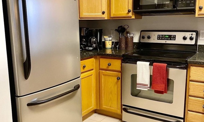Red Hill Condo | Legends Golf Resort Condo Located Next to Ailsa Pub!