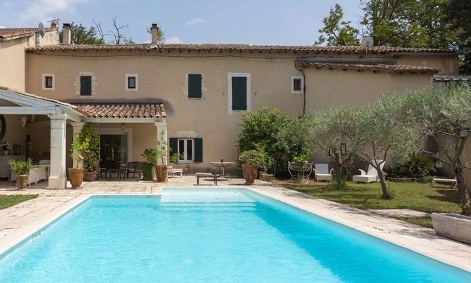 Le Pontet House | Les Écuries du Château