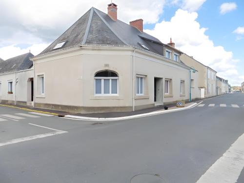 Laigne-en-Belin Bed & Breakfast | Les Chambres Du Circuit