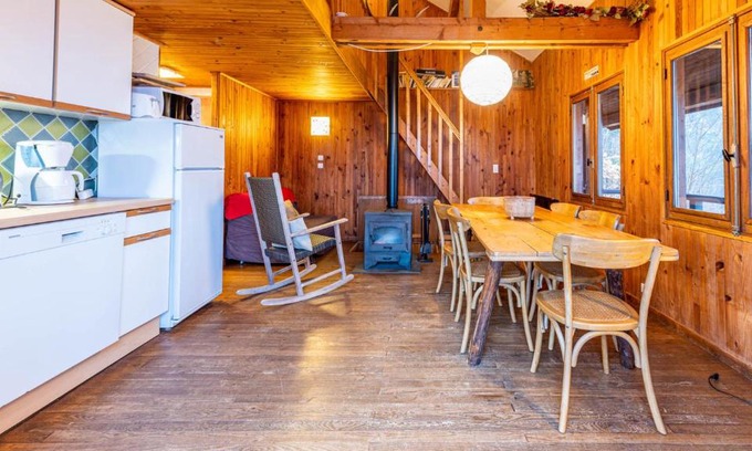 La Lechere Ski Chalet | Les Cochettes -166 - Chalet spacieux 8 pers