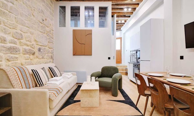 Strasbourg -Saint-Denis Apartment | Les Halles - Grands Boulevards Stylish 2BR - 6P
