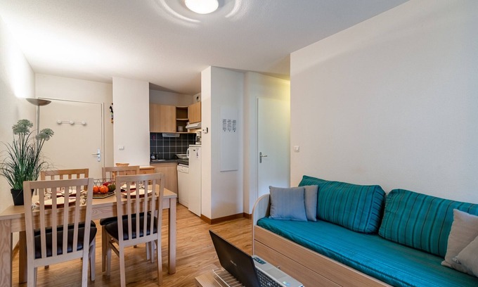 Bagneres-de-Luchon Apartment | Les Jardins de Ramel - Apt proche des pistes avec Wifi