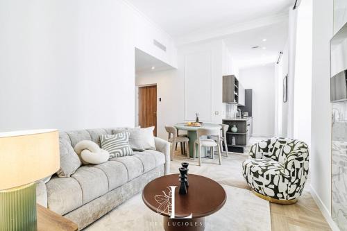 Carnot Apartment | Les Lucioles 6 - Luxury 1 Bedroom Apartment