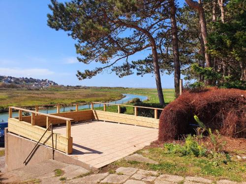 Sainte-Marguerite-sur-Mer House | Les Ondines Vue Rivière et Mer