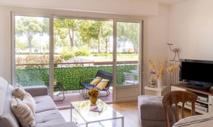 Saint-Nazaire Apartment | Les Pêcheries by Interhome