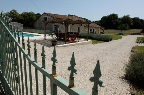 Maire-Levescault Villa | Les Portes Vertes
