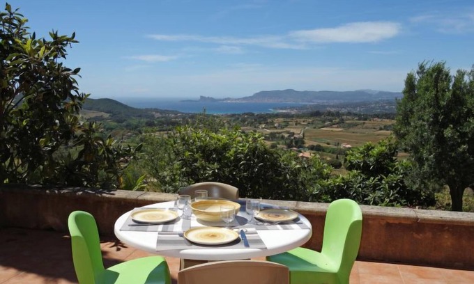 La Cadiere-d'Azur House | Les Vignes by Interhome