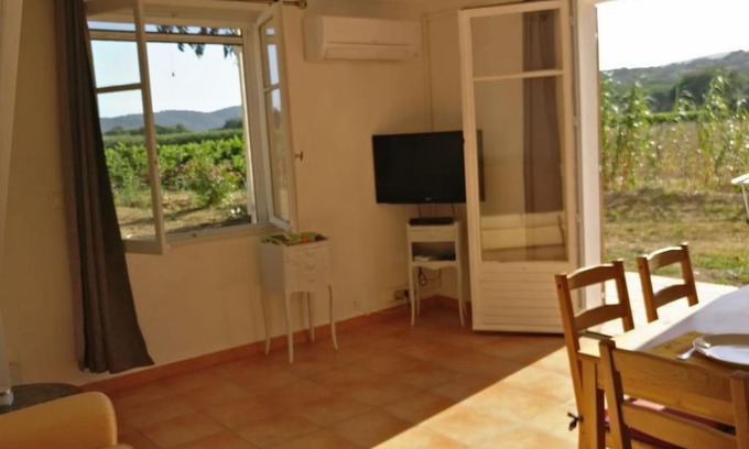 Ramatuelle Apartment | LES VIGNES ET LA PINEDE PRES DE LA PLAGE