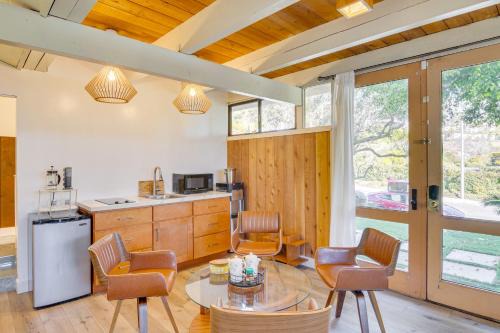 Central Malibu Apartment | Less Than 1 Mi to Beach and Pepperdine Airy Malibu Studio