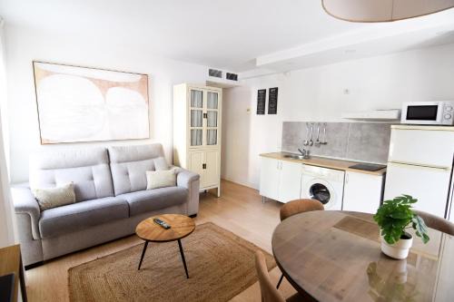 La Caleta Apartment | Letplanet Lord Beach