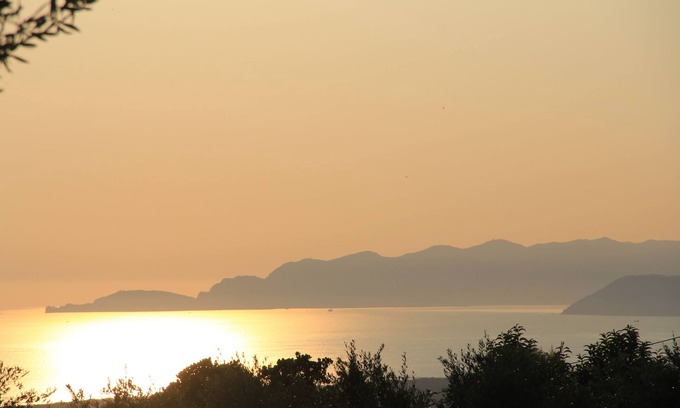 Corsanico Apartment | LEVANTE apartment finely furnished and enchanting sea view
