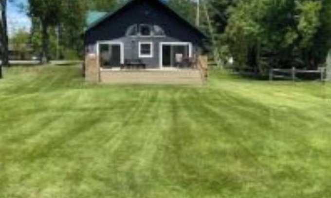 Lewiston House | Lewiston, Michigan - East Twin Lake - Snow/Sun/Sand/Fish/Fun