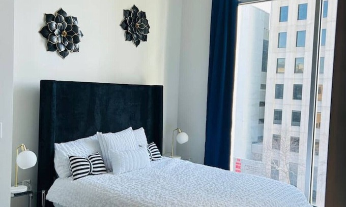 Downtown Condo | Lex In The City - Downtown Condo