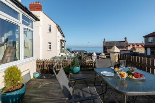 Sandsend House | Lezayre