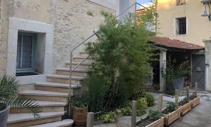 Saint-Gervasy Apartment | Lhorloge!