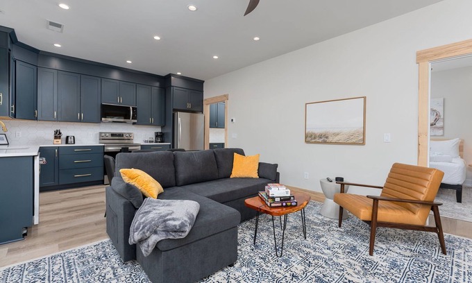 Wilmington House | Liberty Belle - Modern & Central