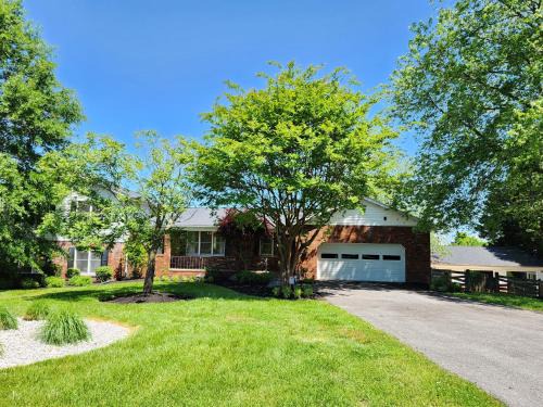 Stevensville House | Lighthouse Haven