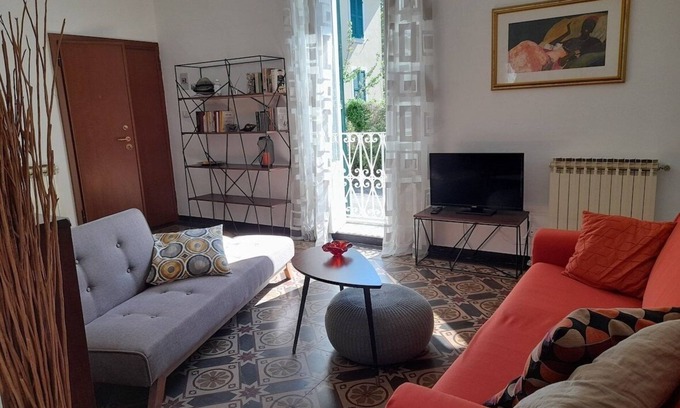 Sestri Levante House | Ligurian villa apartment 900 meters from the sea