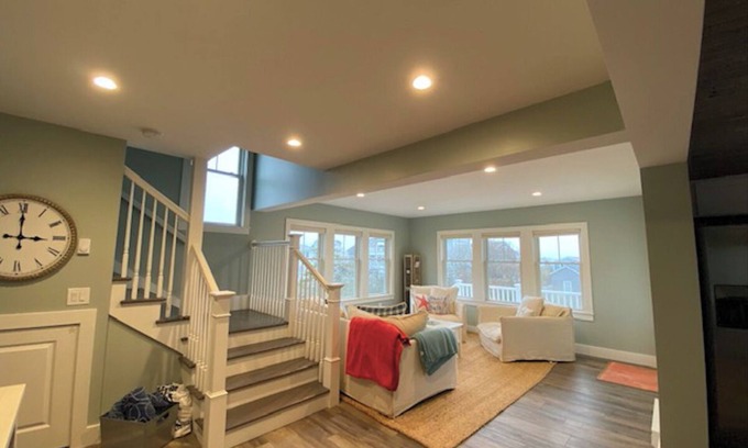 Green Hill House | Like New Amazing Views of The Water Walk to Greenhill Beach A/C