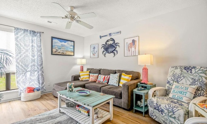 Little River Apartment | Lil River Paradise