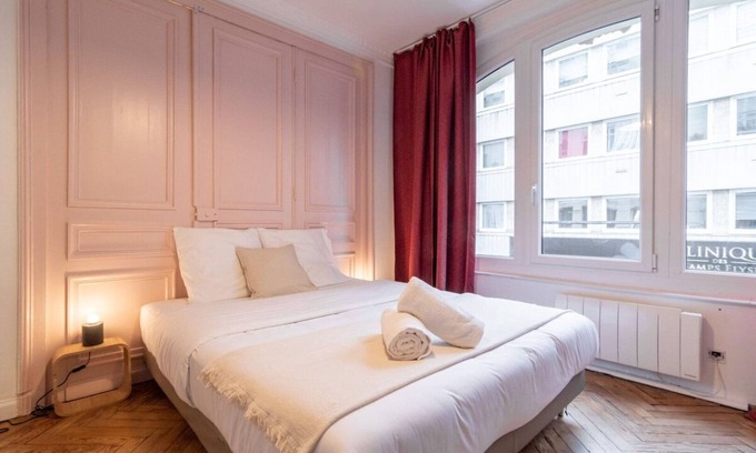 Lille Apartment | Lille Hypercentre - 2bedroom flat, 5person