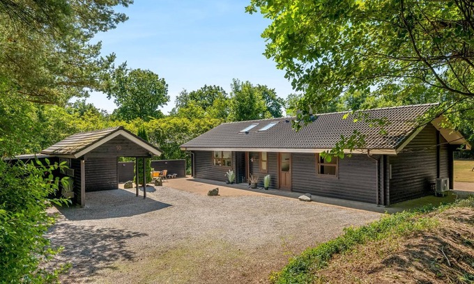 Jegum House | "Lillebror" - 12km from the sea by Interhome