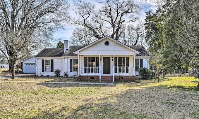 Buies Creek House | Lillington Home: Near Campbell University