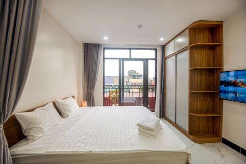 Hai Ba Trung Apartment | Lily Home - Confetti Apartment Nguyễn Công Trứ