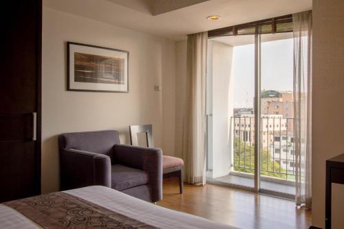Bang Na Hotel | Lily Hotel Bangkok