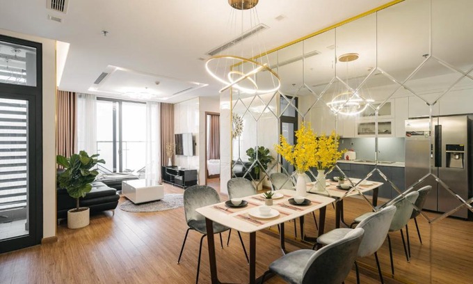 Ngoc Khanh Apartment | Lilyhome - Vinhomes Metropolis Apartments Deluxury
