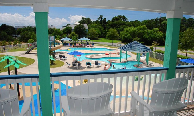 Bermuda Bay House | Lime Splash 3 Bedroom at Cambridge Cove With Private Hot Tub!