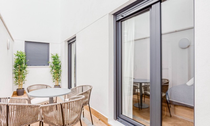 Perchel Sur Apartment | Limehome Málaga Calle Ancha del Carmen