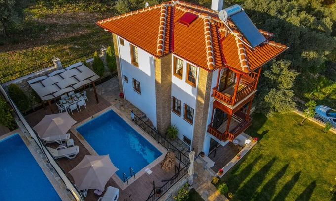 Akyaka House | Limon Villa Akyaka Daily Weekly Rentals