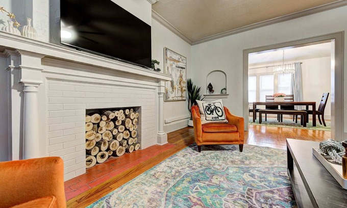 Lincoln Terrace Apartment | Lincoln Lodge B. Near OU Med, Bricktown, Arena