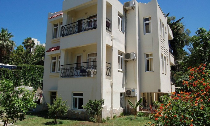 Side Apartment | Linda Apart Hotel