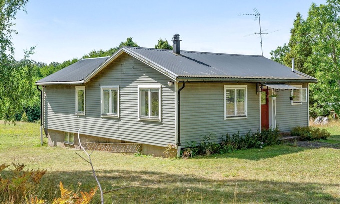 Adelso House | Lindby Pärlan by Interhome