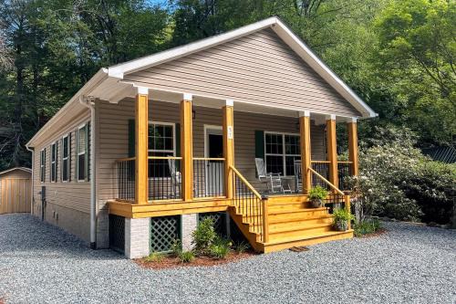 Newland House | LIndville Land Harbor Retreat